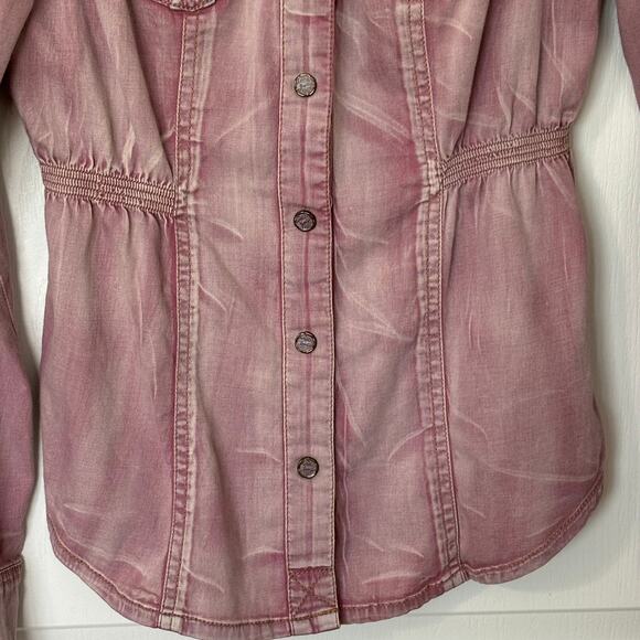 Guess Wms Small LS  Distressed Snap Front Pink Shirt Jacket Cinch Waist Grunge - Picture 5 of 9